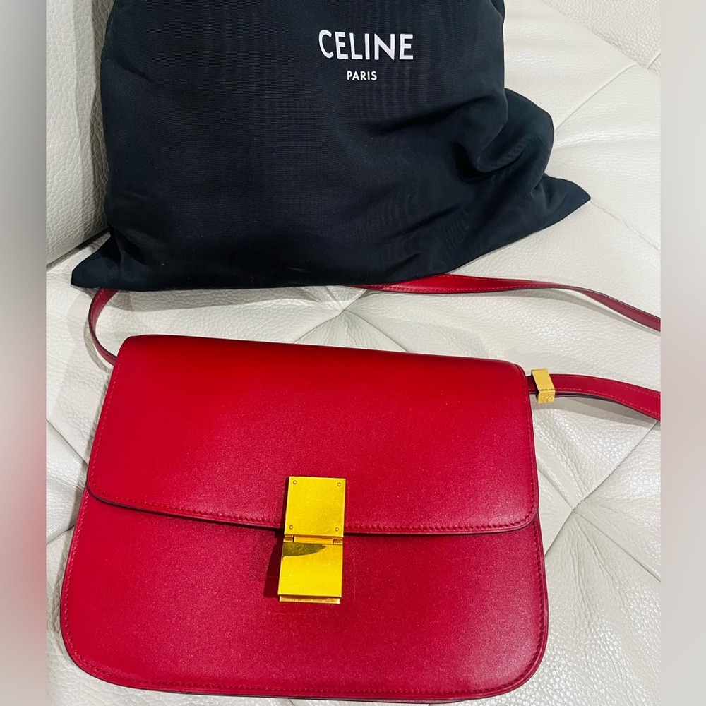 Gorgeous Red Celine box purse
